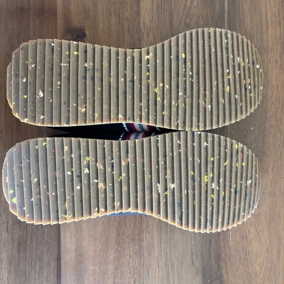 Seavees Royal Runner - Picture 4 of 4